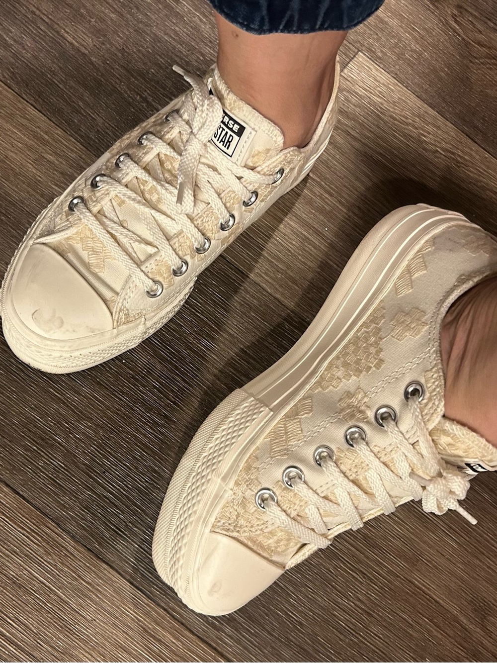 Converse Platform Low Top Sneakers in Cream